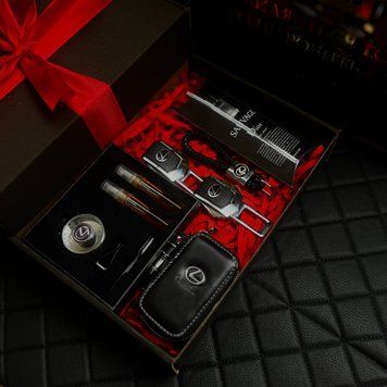 Елітний подарунковий набір для власника LEXUS