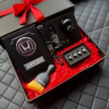 Подарунковий BLACK набір для власників HONDA