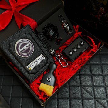 Подарочный BLACK набор для владельцев NISSAN