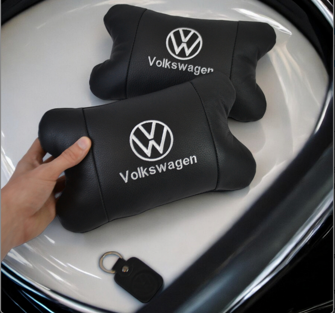 Набір шкіряних подушок VOLKSWAGEN з натуральної італійської шкіри + фірмовий брелок у подарунок
