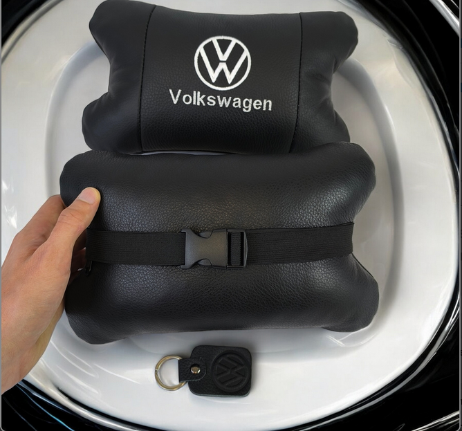 Набір шкіряних подушок VOLKSWAGEN з натуральної італійської шкіри + фірмовий брелок у подарунок