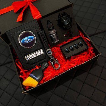 Подарунковий BLACK набір для власників FORD