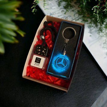 Подарочный набор MERCEDES-BENZ Led брелок + автопарфюм