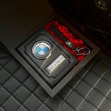 Подарочный набор BMW Обложка для документов + кожаный брелок