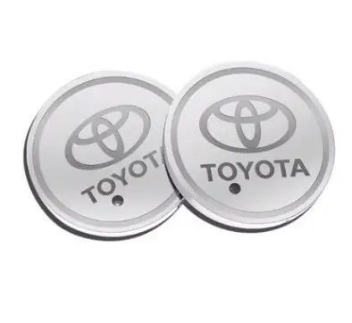 Подсветка подстаканника с логотипом автомобиля TOYOTA