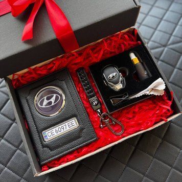 Подарунковий набір 3в1 для власників HYUNDAI