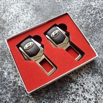 Заглушка для ременів безпеки з логотипом HYUNDAI