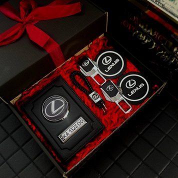 Подарунковий набір для власників LEXUS