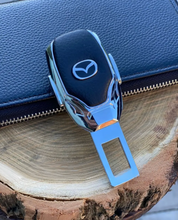 Заглушка-перехідник з логотипом MAZDA (1 шт)