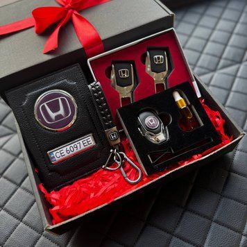 Подарунковий VIP набір для власників HONDA