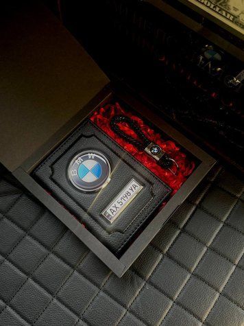 Подарочный набор BMW Обложка для документов + кожаный брелок