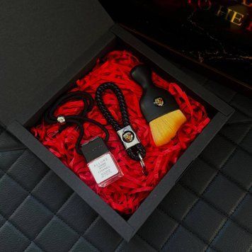 Подарунковий набір PORSCHE Шкіряний брелок + автопарфюм + щітка для чистки салону