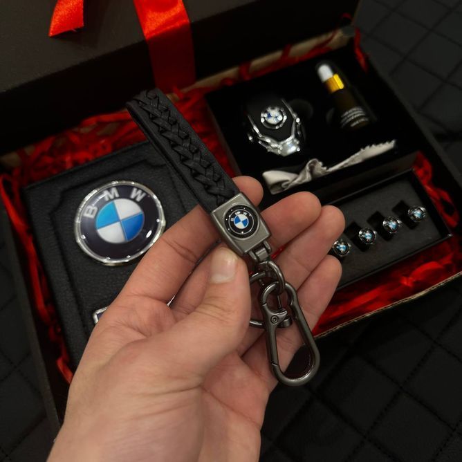 Подарунковий бокс для власників BMW