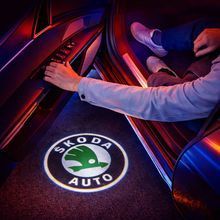 Підсвічування дверей з логотипом SKODA 2шт