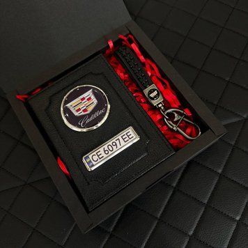Подарунковий набір CADILLAC Обкладинка для документів + шкіряний брелок