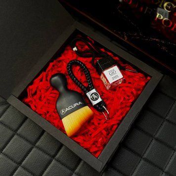 Подарунковий набір ACURA Шкіряний брелок + автопарфюм + щітка для чистки салону