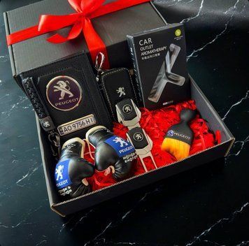 Подарунковий бокс 7в1 для власників PEUGEOT