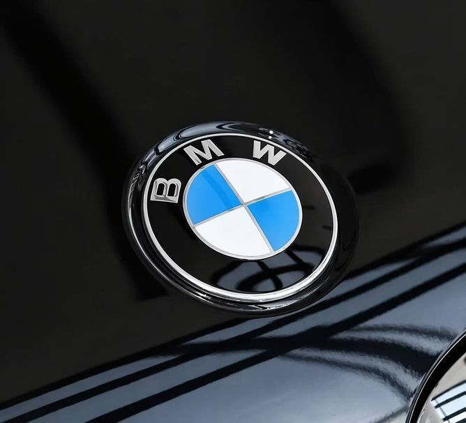 Эмблема BMW БМВ 82 мм значок BMW E39 E53 E60 E46 E36 E34 E90 E65 E66 E70 Значок на капот, багажник