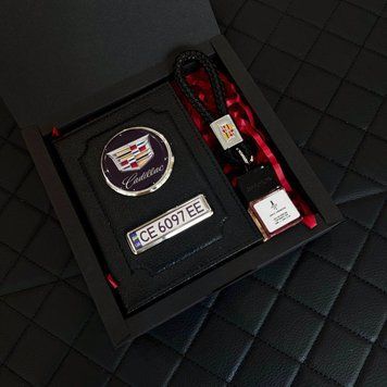 Подарунковий набір для власників CADILLAC