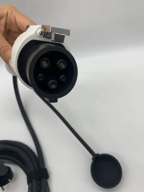 Зарядное устройство Ev Charger для электромобилей Type 1, 16 A, 3.5 кВт, 1-фазное