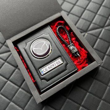 Подарочный набор MAZDA Обложка для документов + кожаный брелок