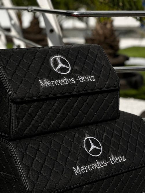 Органайзер з натуральної шкіри з вишивкою Mercedes-Benz Розмір на вибір