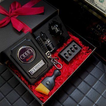Подарочный BLACK набор для владельцев AUDI