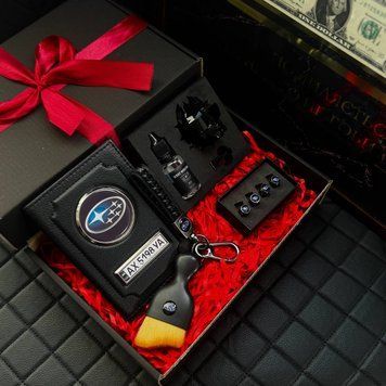 Подарунковий BLACK набір для власників SUBARU