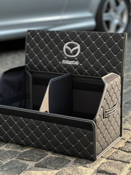 Органайзер из натуральной кожи с вышивкой MAZDA  Размер по выбору