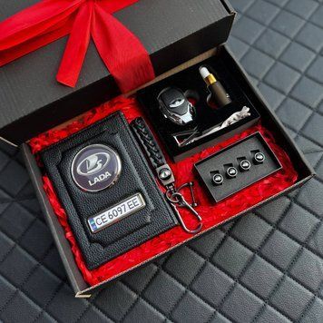 Подарунковий бокс для власників LADA