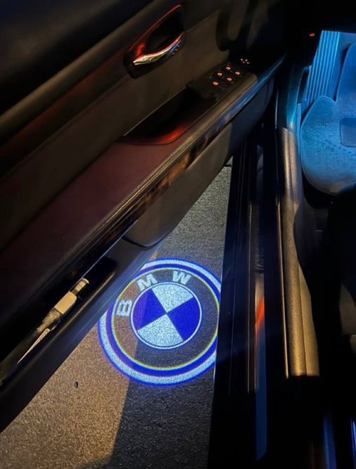 Підсвічування дверей з логотипом BMW 2шт